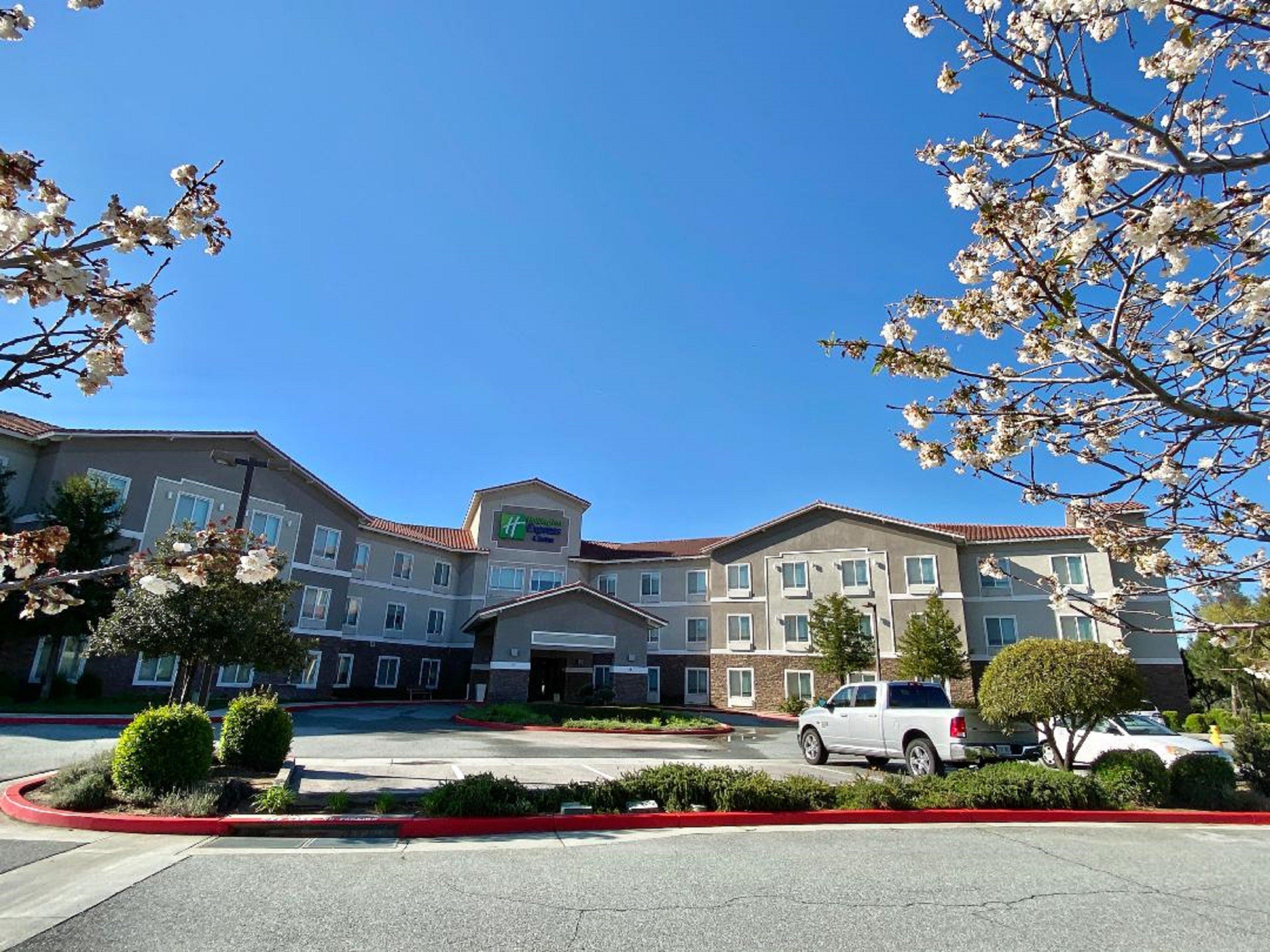 Holiday Inn Express & Suites Beaumont - Oak Valley By Ihg Exteriér fotografie