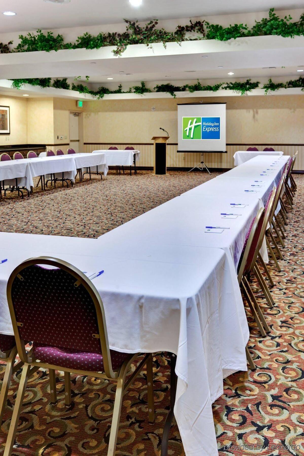 Holiday Inn Express & Suites Beaumont - Oak Valley By Ihg Exteriér fotografie